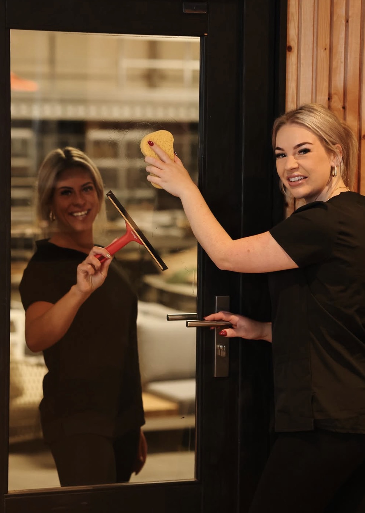 AM Schoonmaakservice professionele schoonmaak